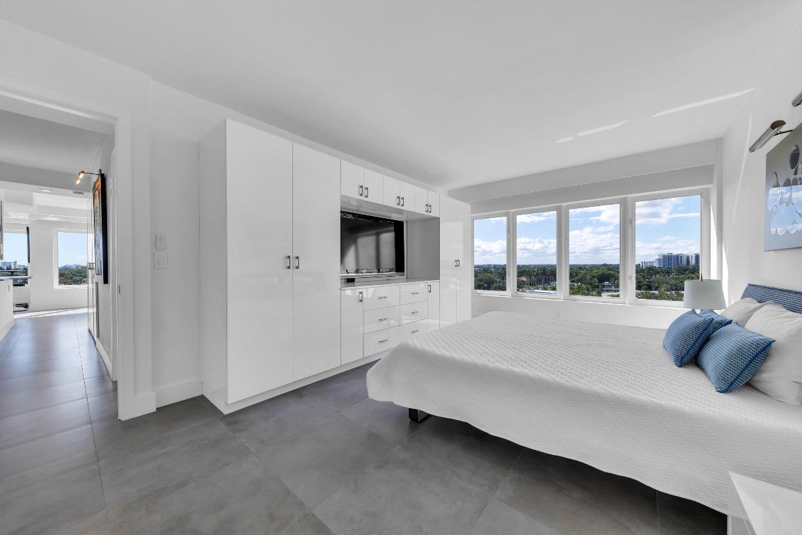 701 E Camino Real 9f