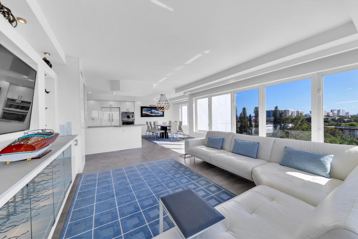 701 E Camino Real 9f