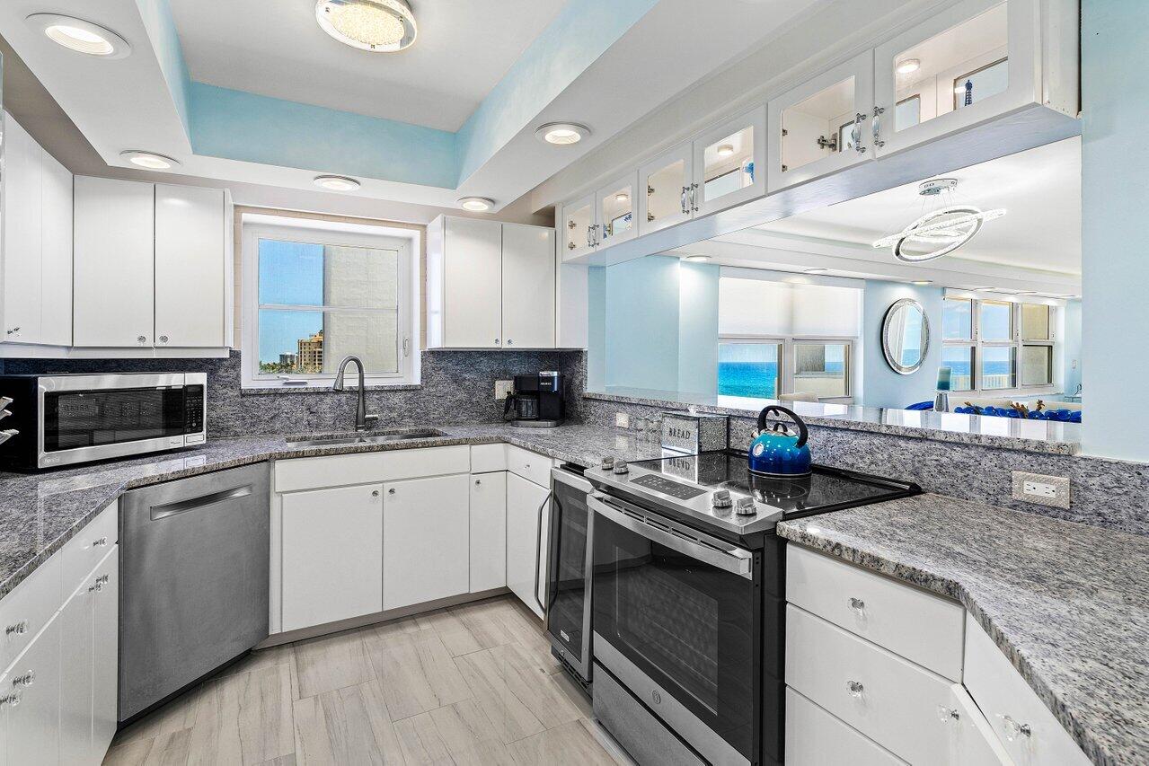 3000 S Ocean Boulevard 6010