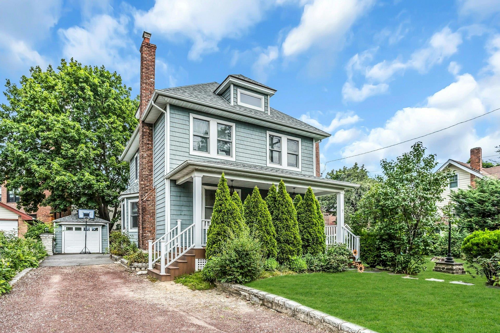 7 Bogart Avenue