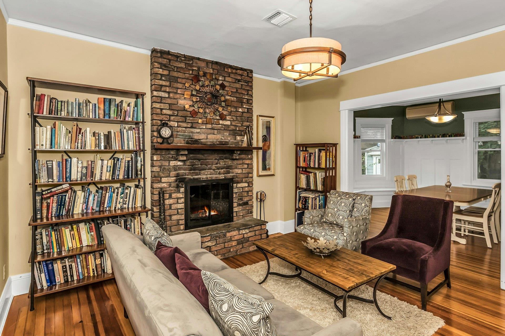 7 Bogart Avenue