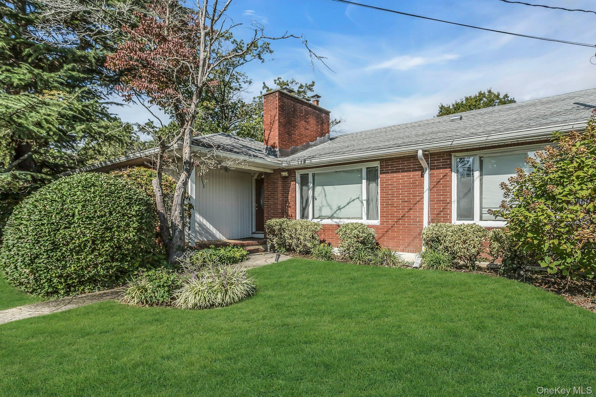 260 Oakridge Lane