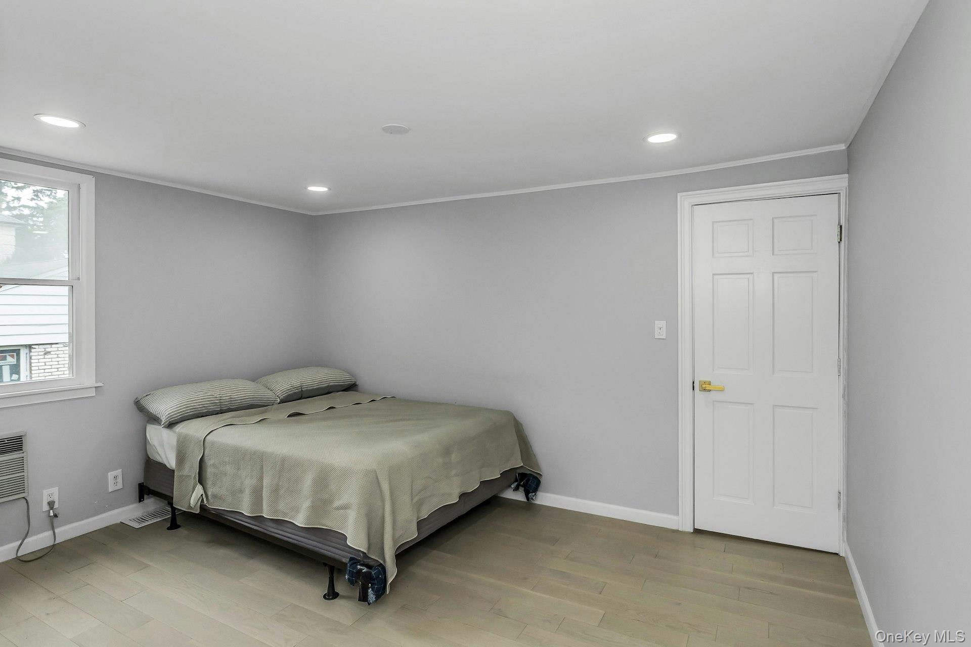 238 Parkside Drive