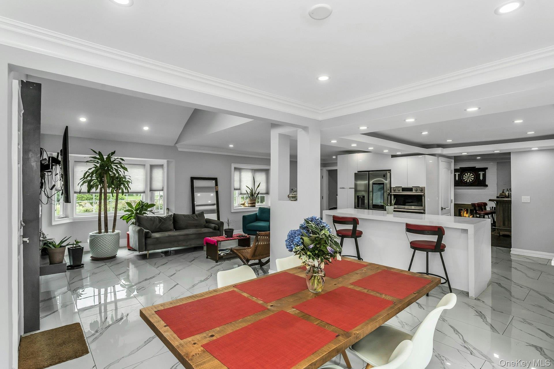 238 Parkside Drive