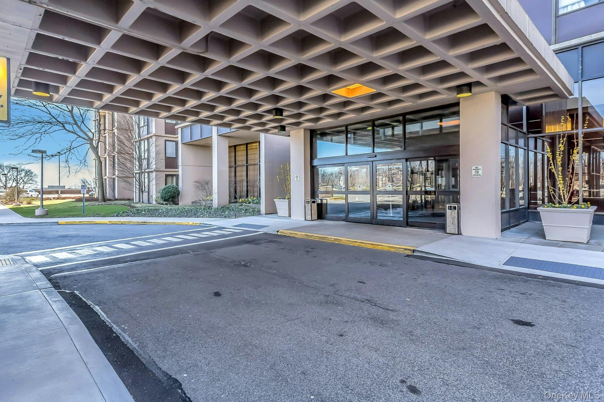 269-10 Grand Central Parkway Unit: 27T