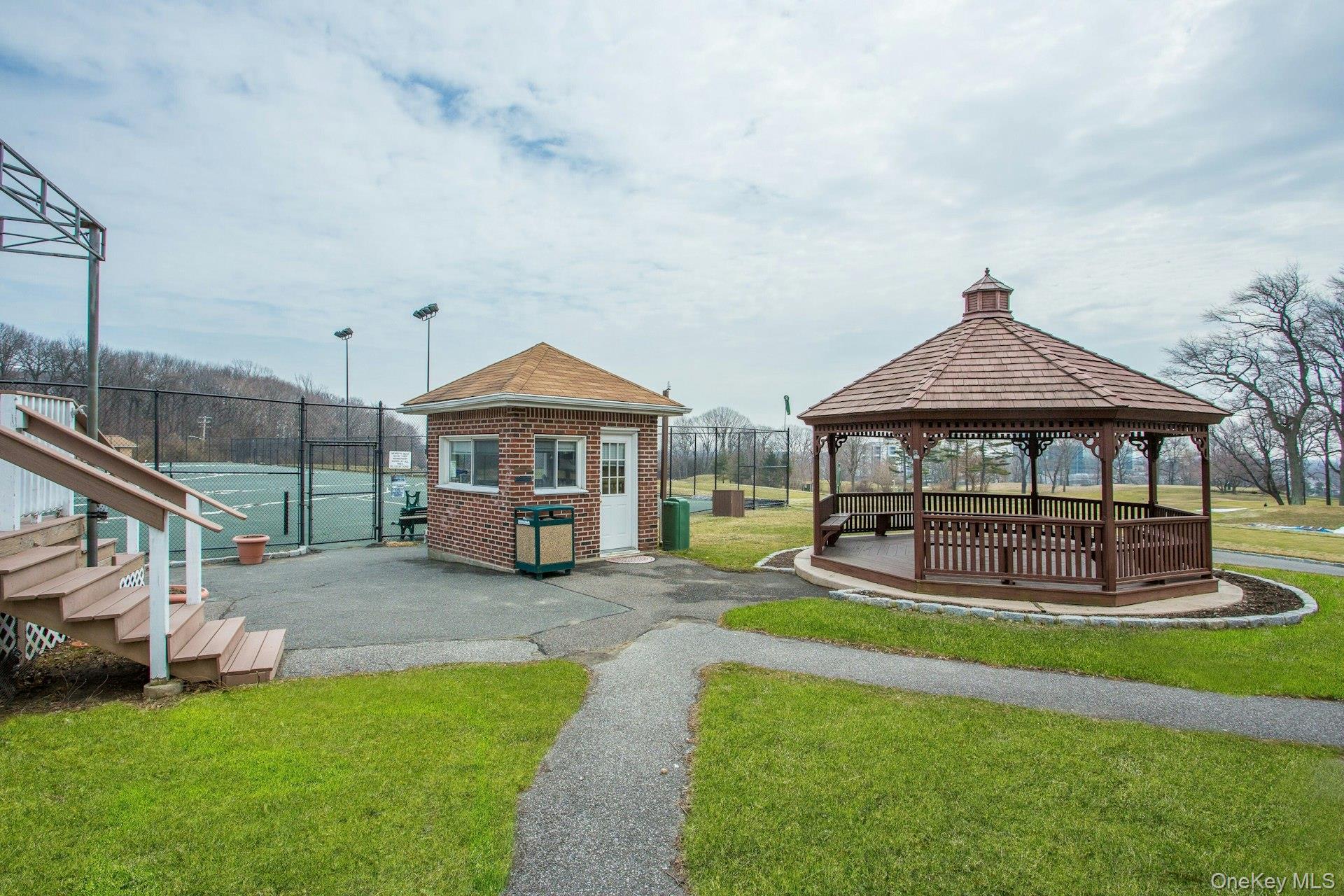 269-10 Grand Central Parkway Unit: 27T