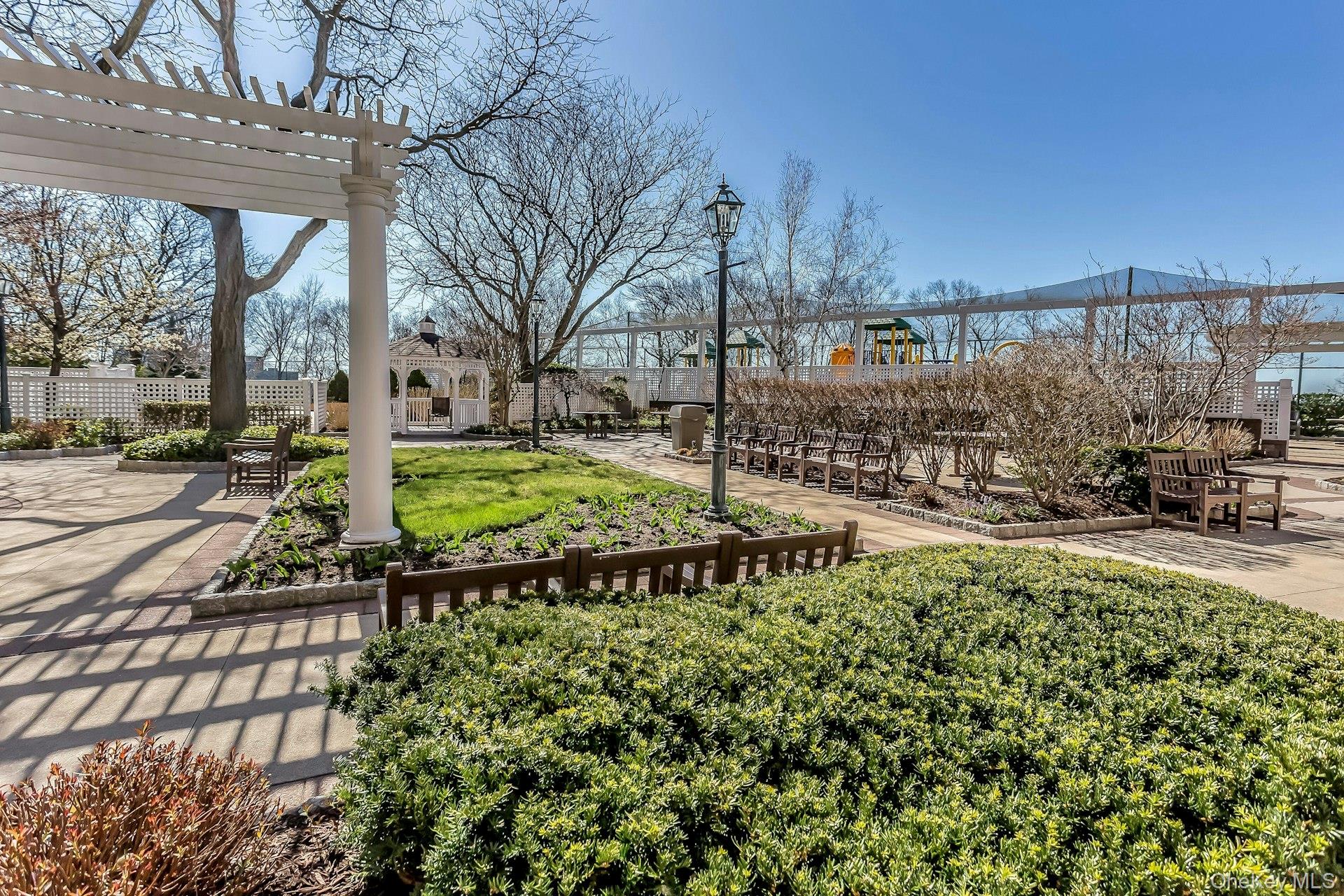 269-10 Grand Central Parkway Unit: 27T