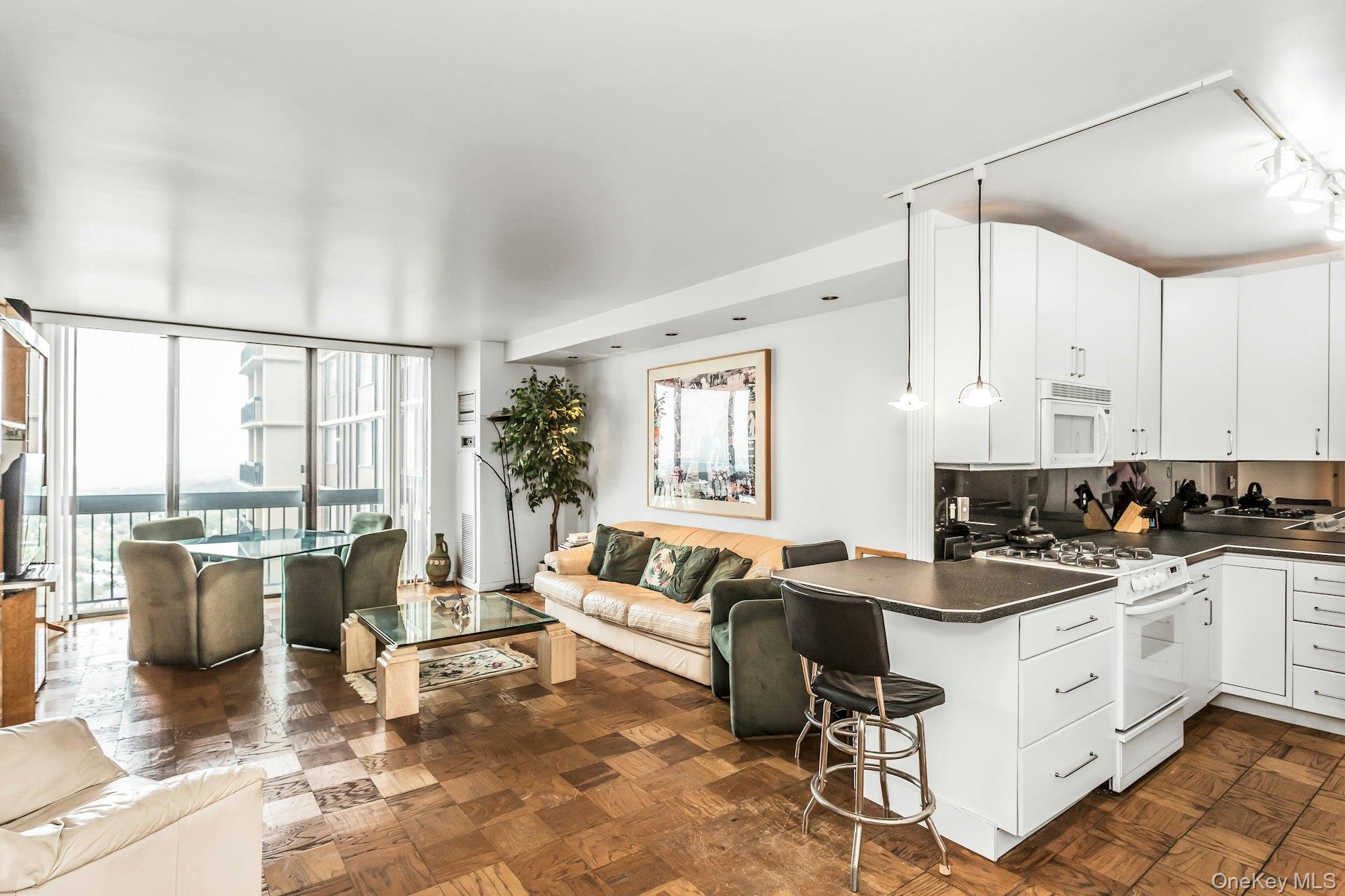 269-10 Grand Central Parkway Unit: 27T