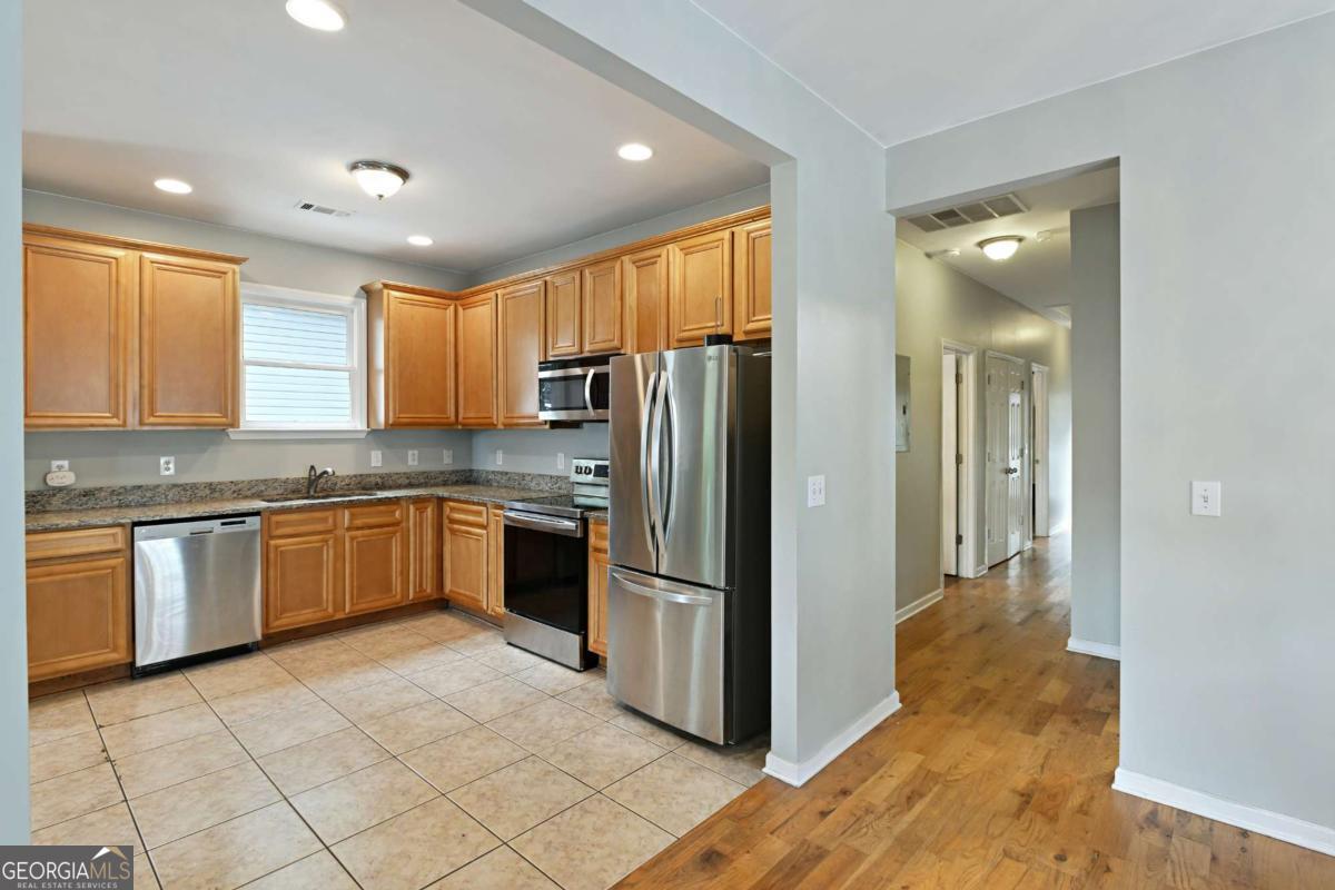 898 Allene Avenue SW