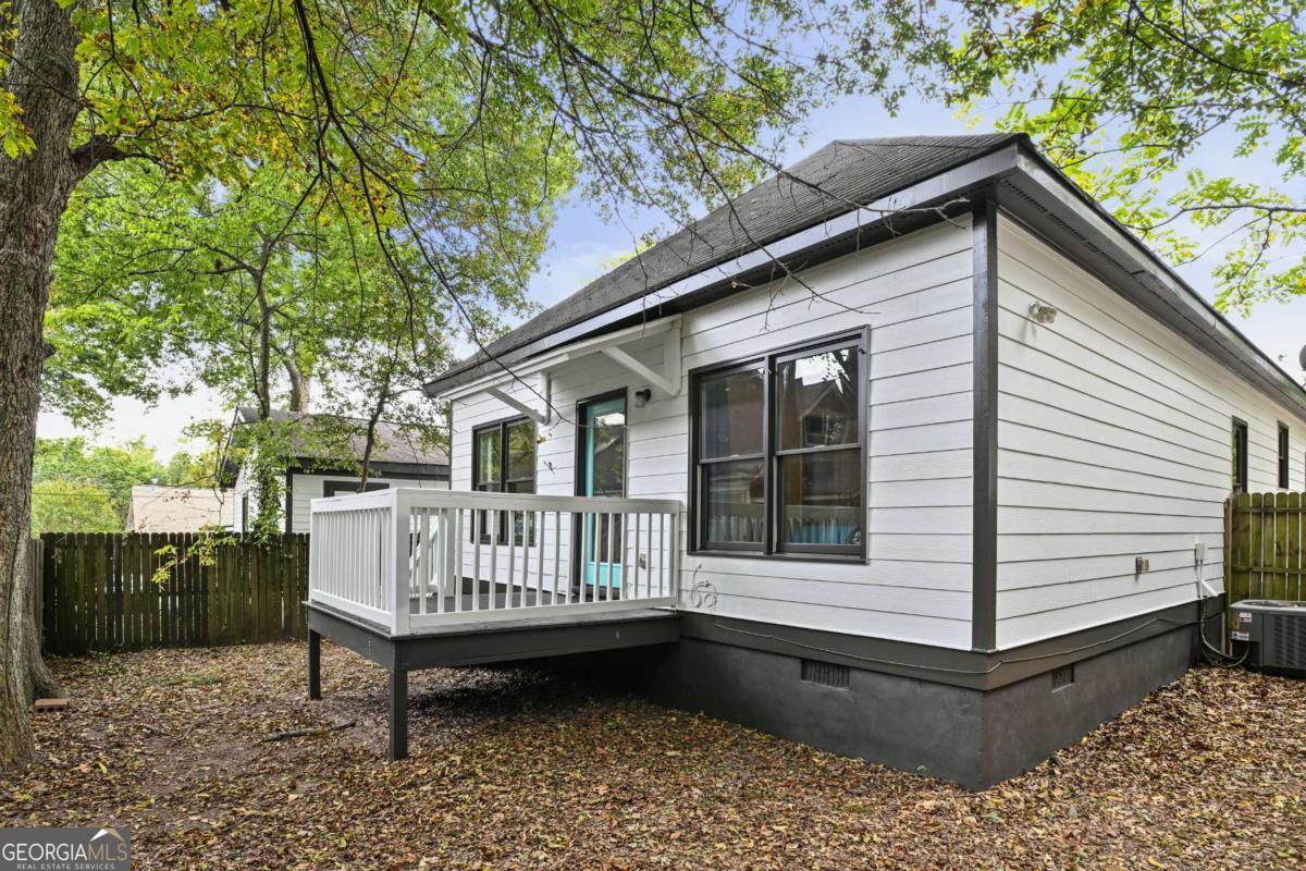 898 Allene Avenue SW