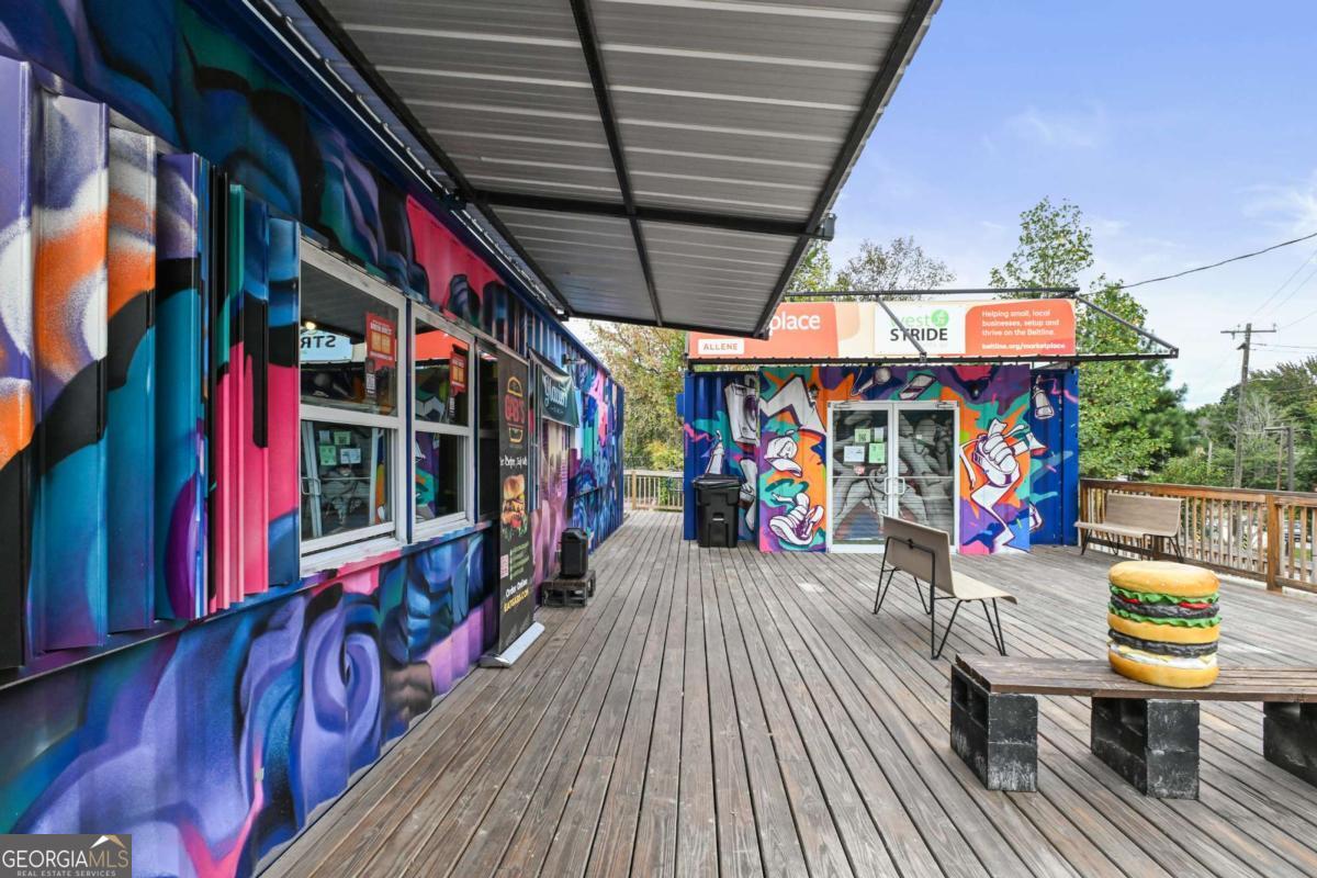 898 Allene Avenue SW