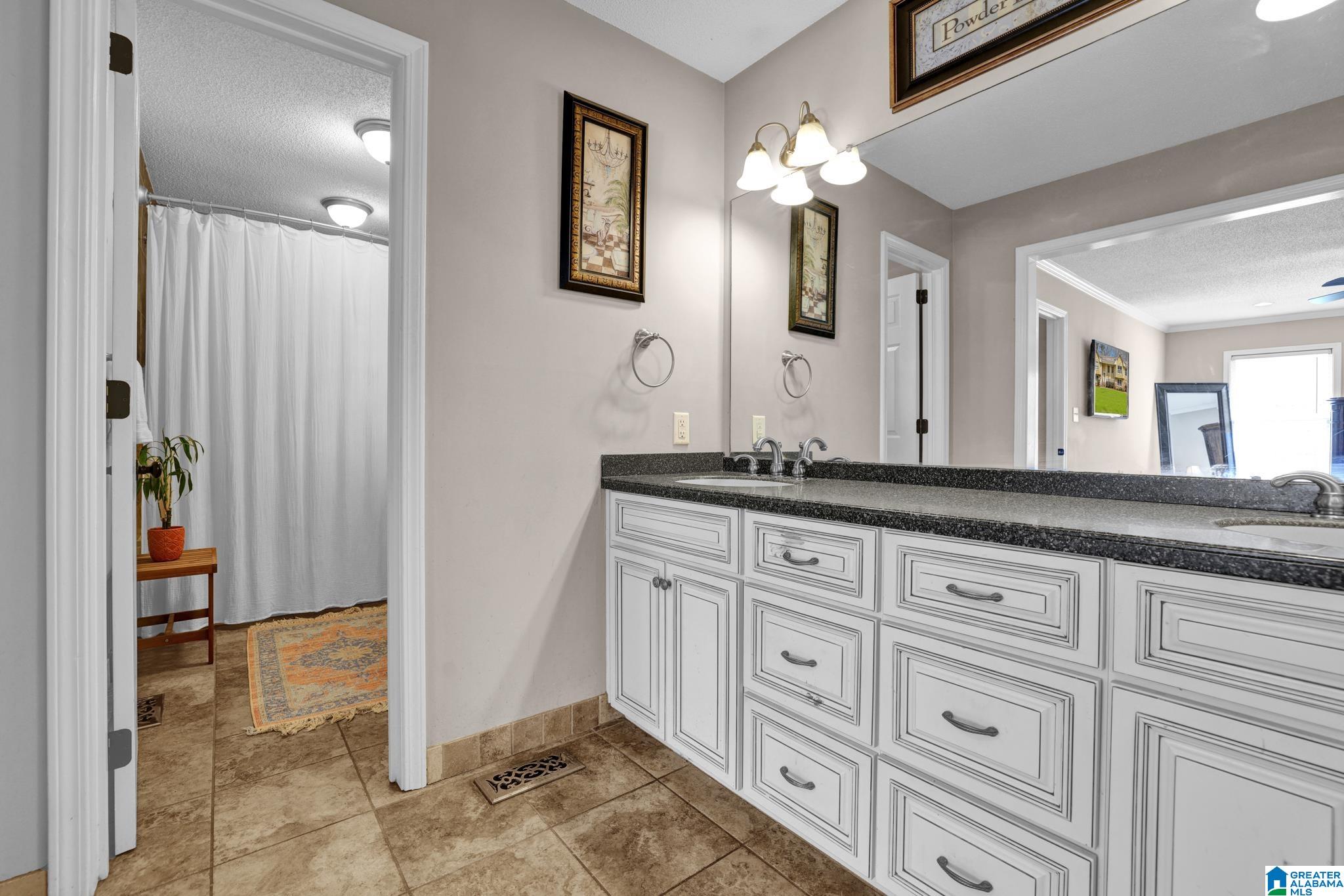 424 RUSSET HOLLOW ROAD