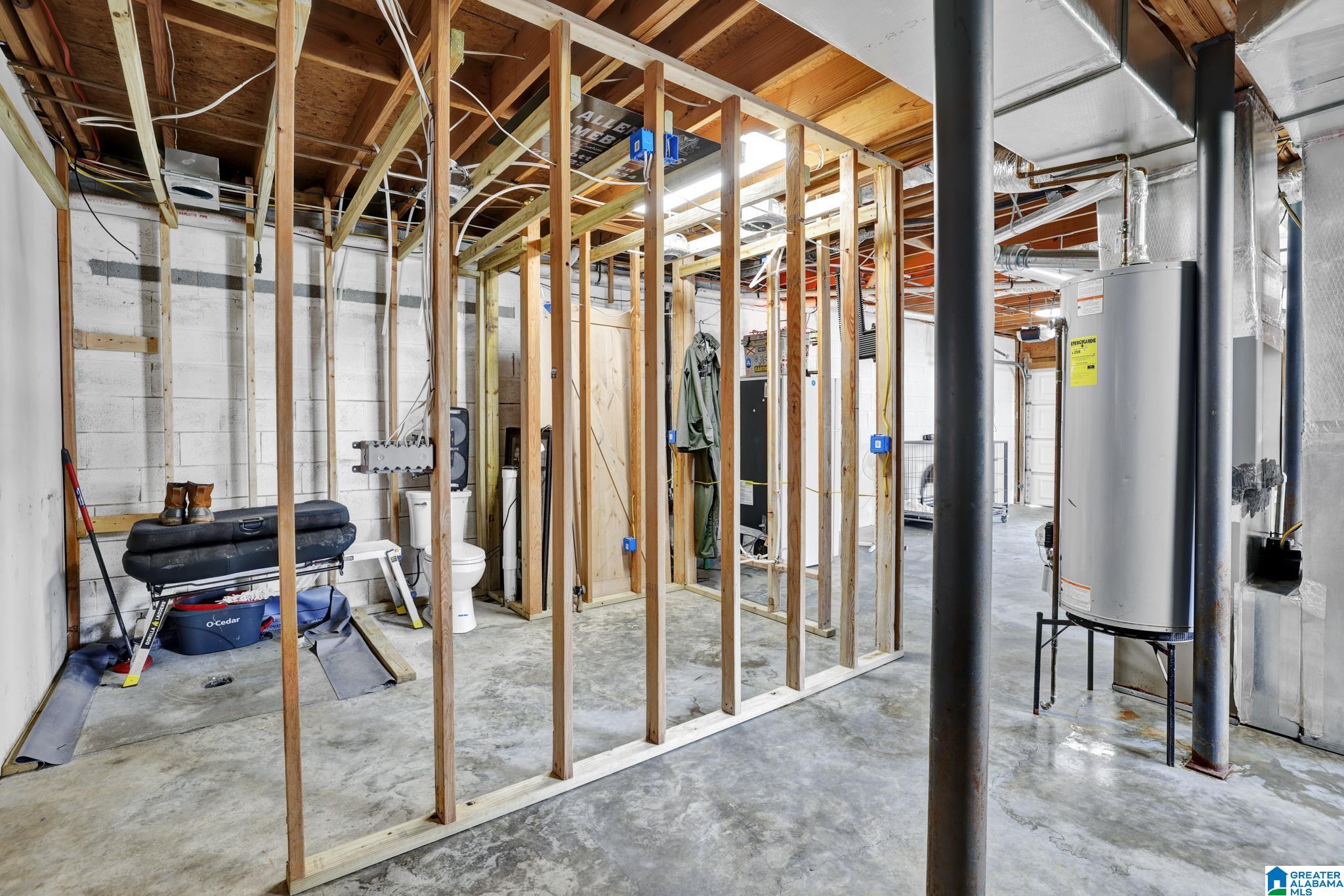 424 RUSSET HOLLOW ROAD