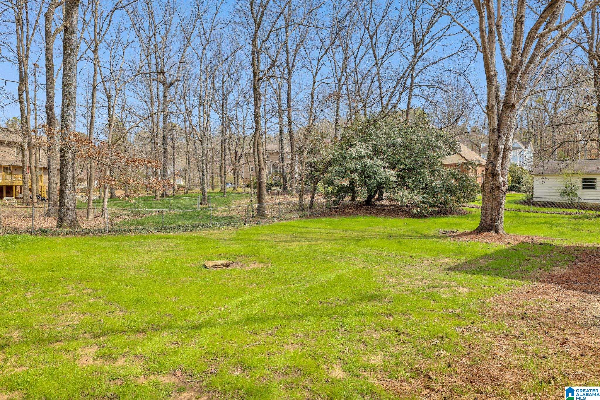 424 RUSSET HOLLOW ROAD