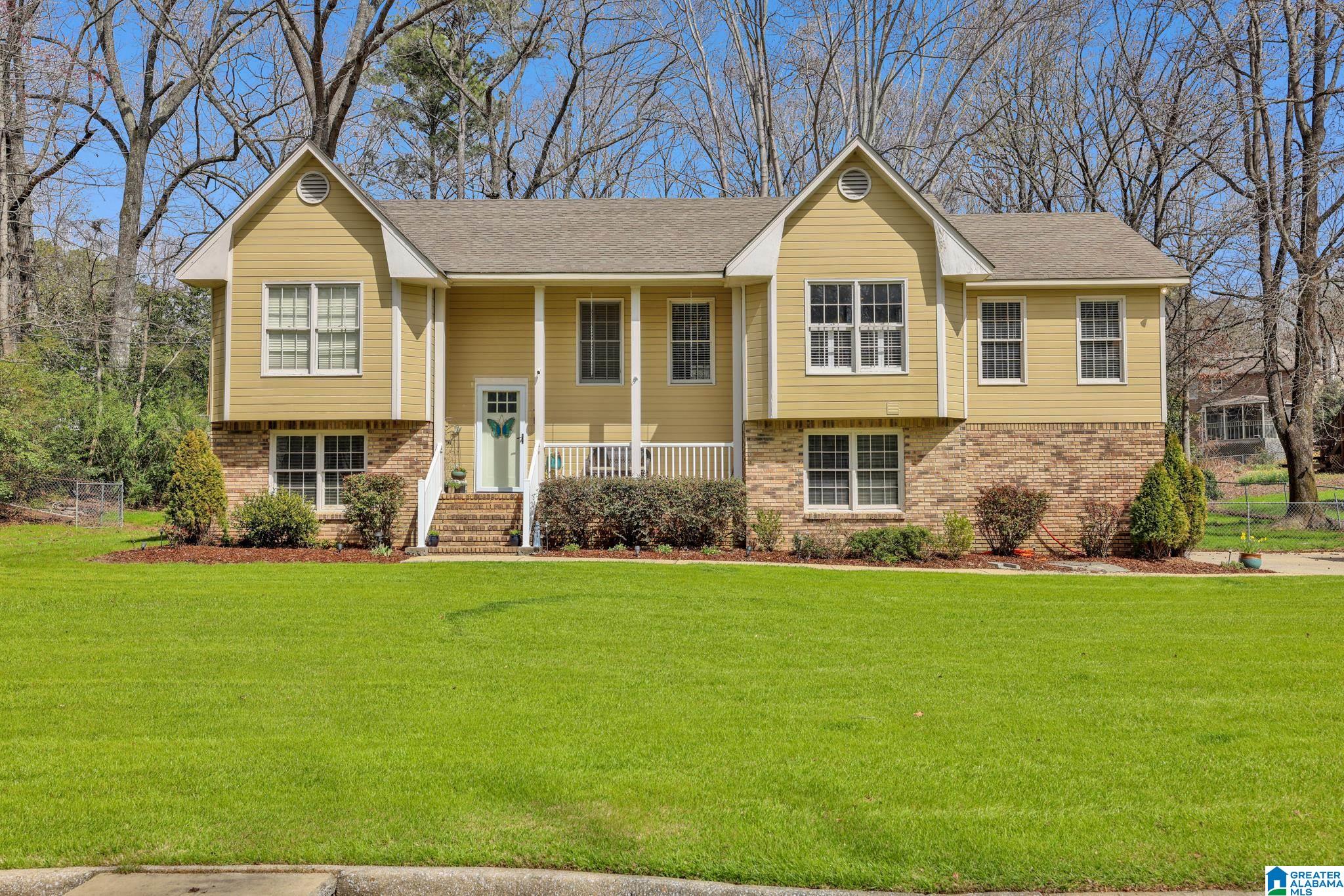 424 RUSSET HOLLOW ROAD