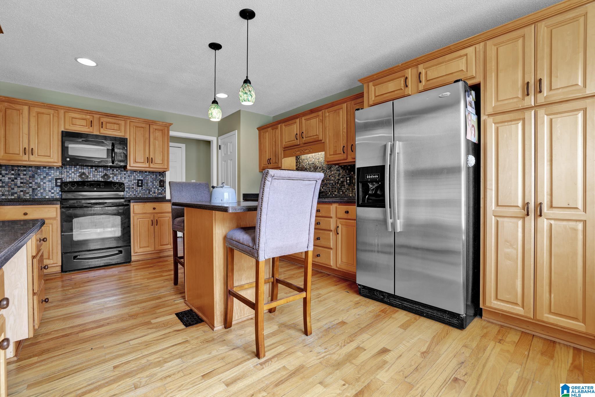 424 RUSSET HOLLOW ROAD