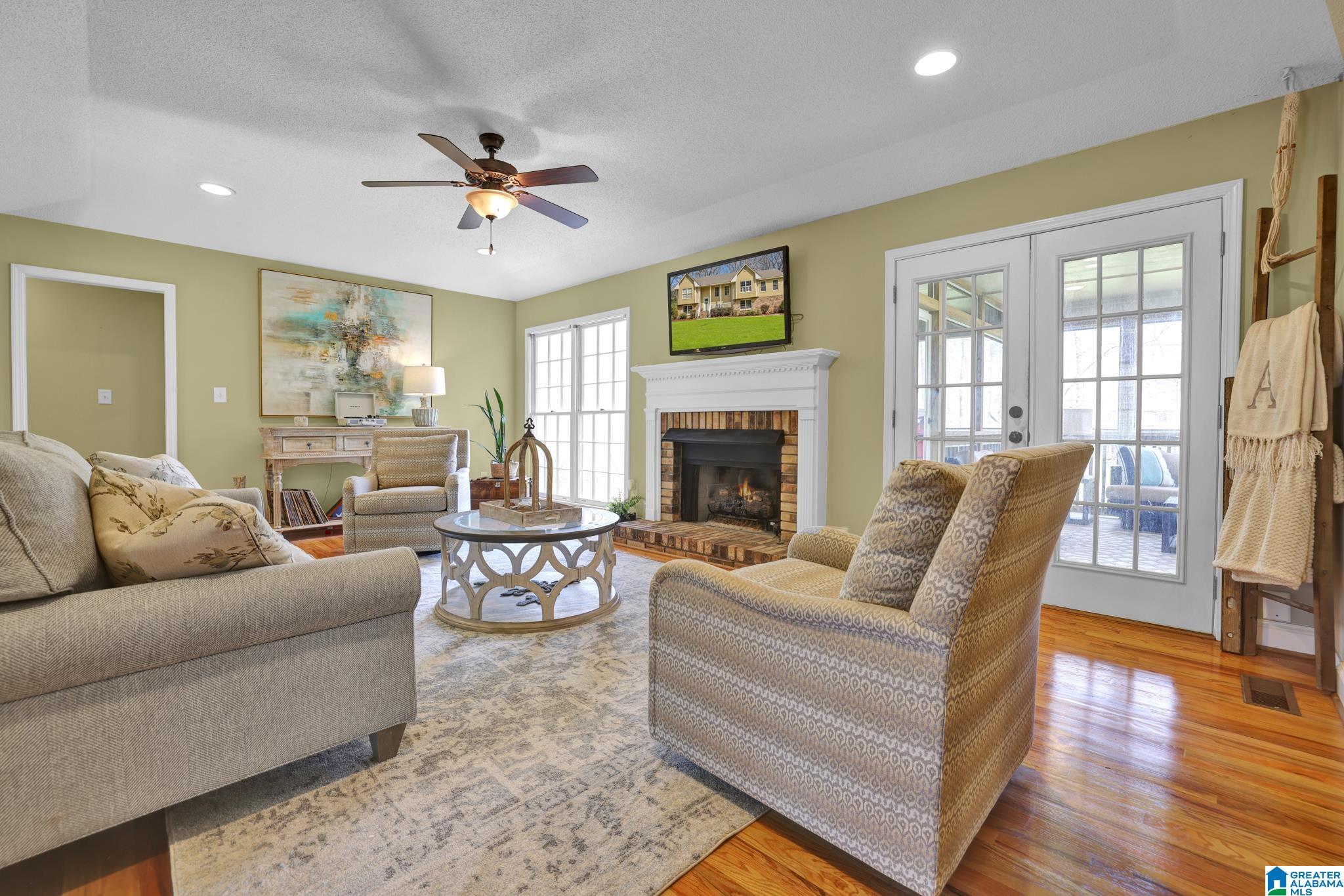424 RUSSET HOLLOW ROAD