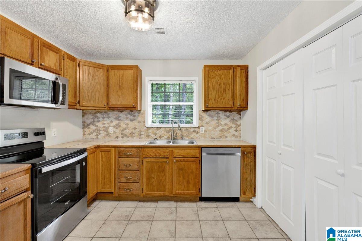 451 VALLEY CREST DRIVE