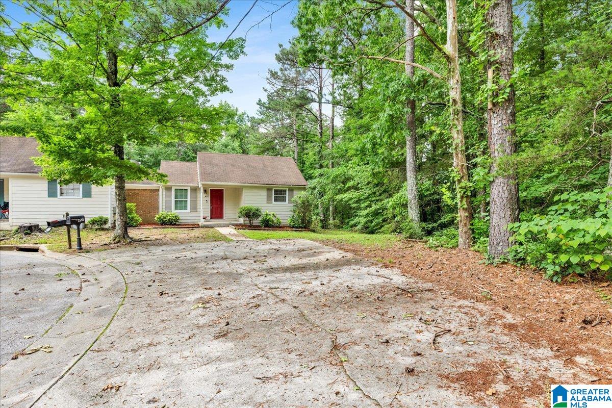 451 VALLEY CREST DRIVE