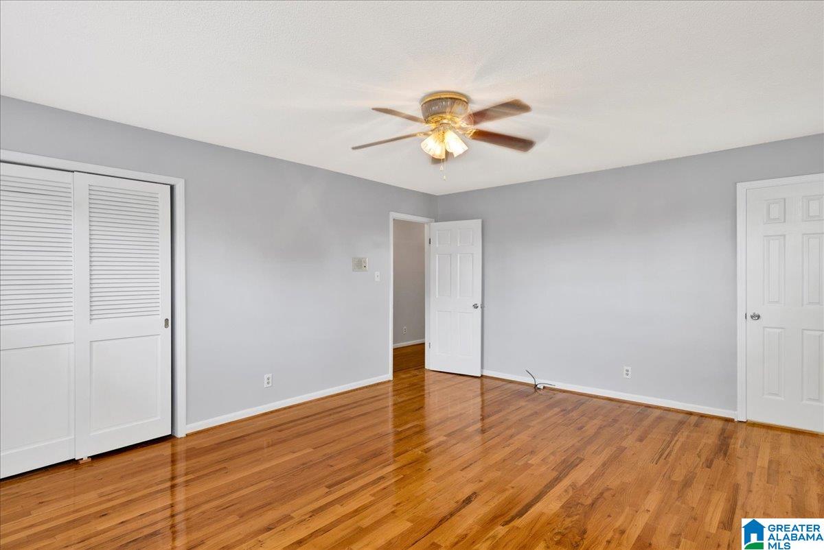1055 BARCLAY DRIVE