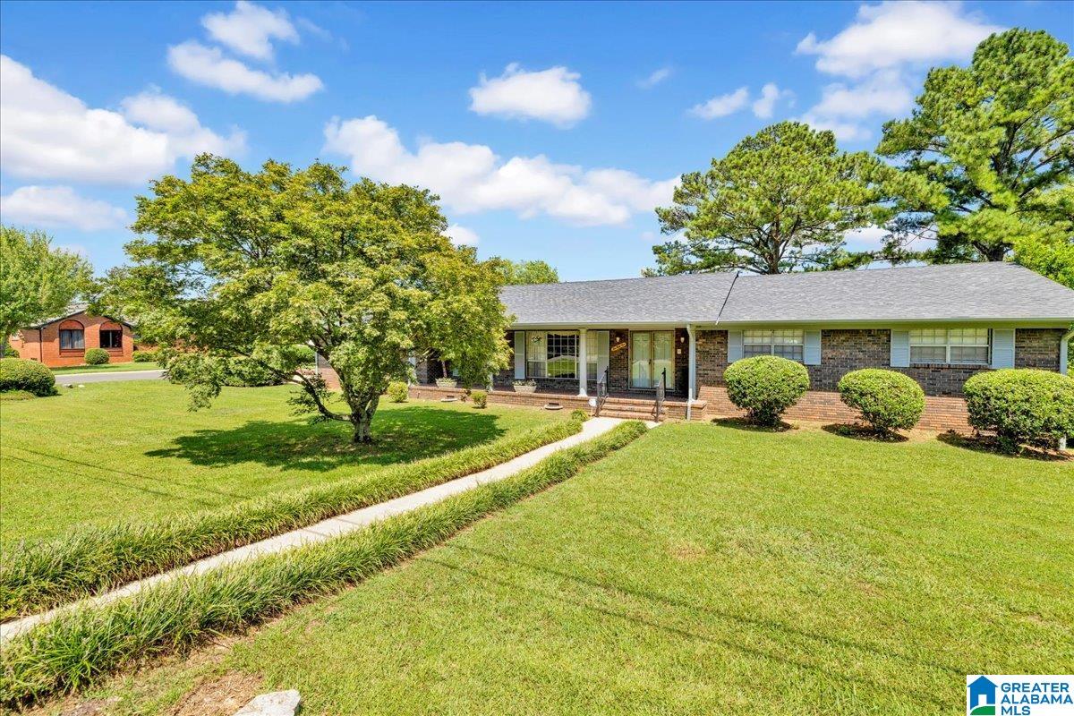 1055 BARCLAY DRIVE