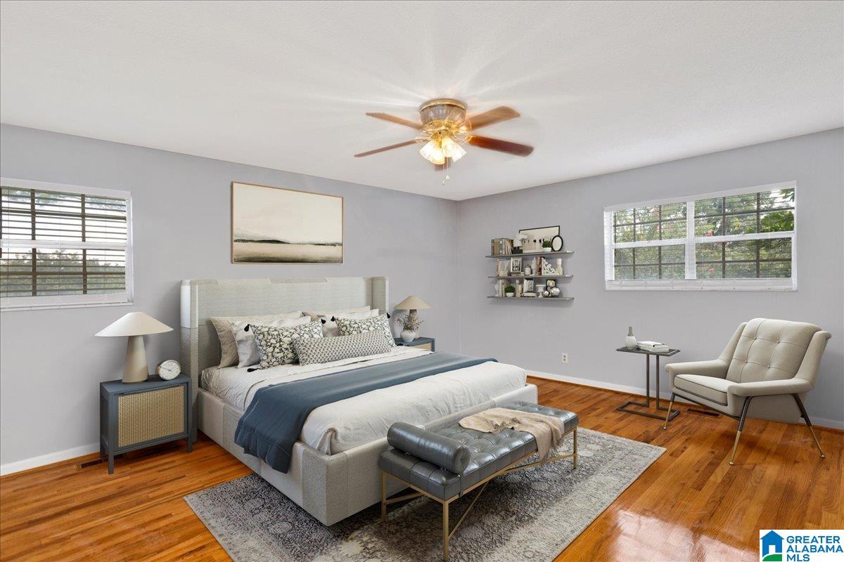 1055 BARCLAY DRIVE