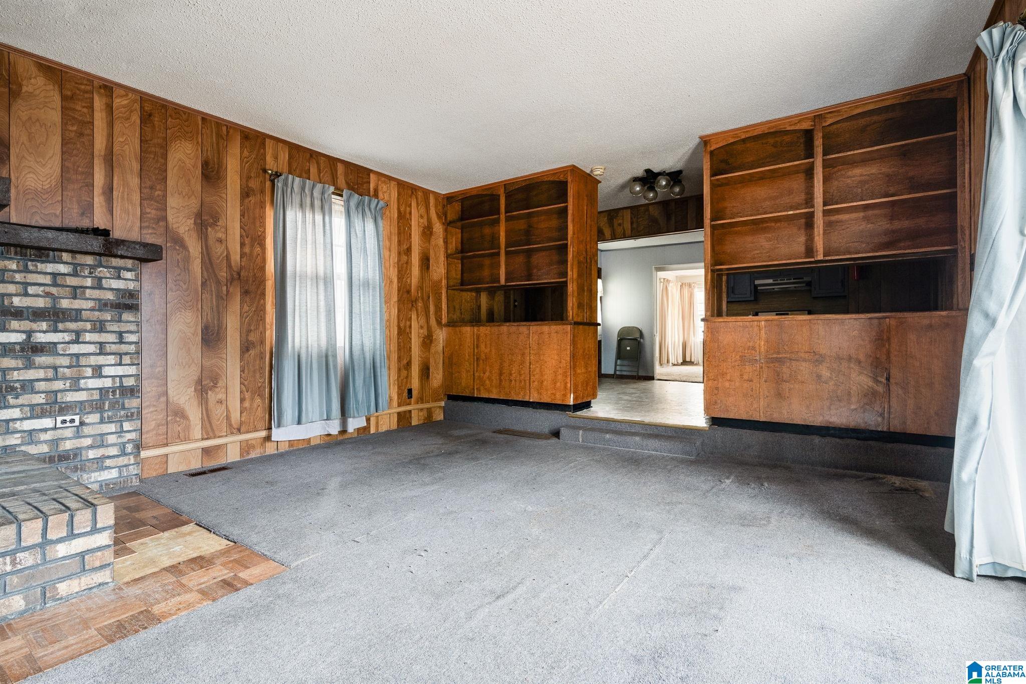 916 HAGWOOD ROAD