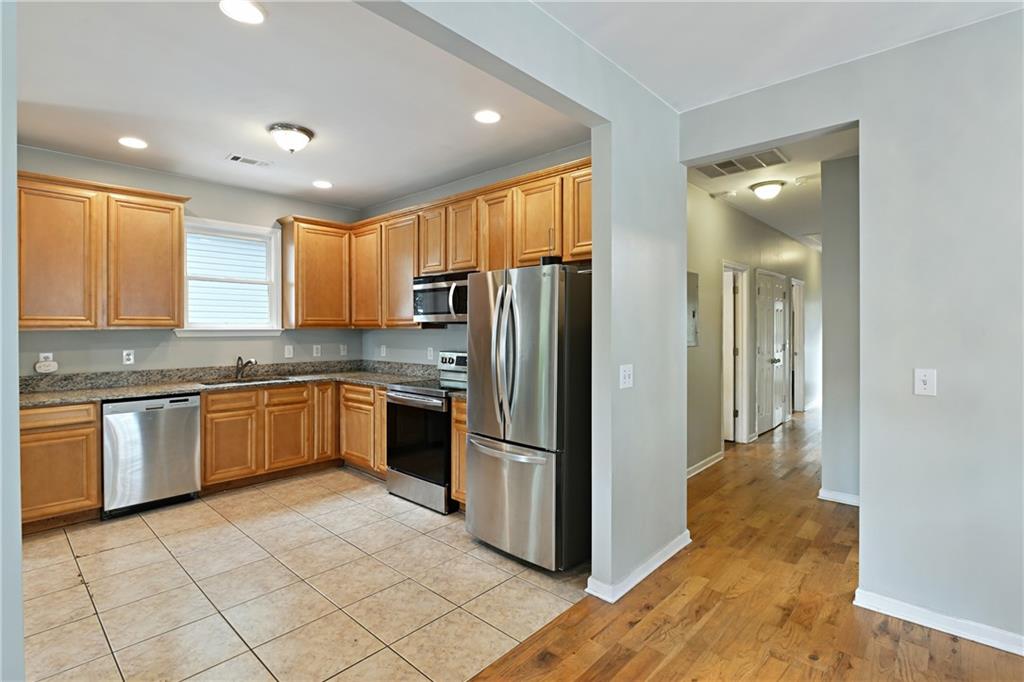 898 Allene Avenue SW