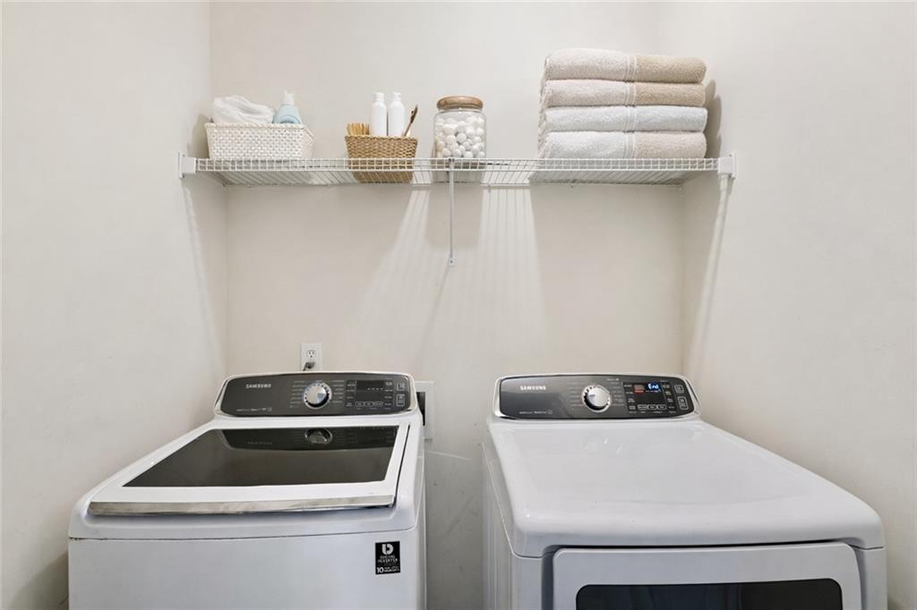 898 Allene Avenue SW