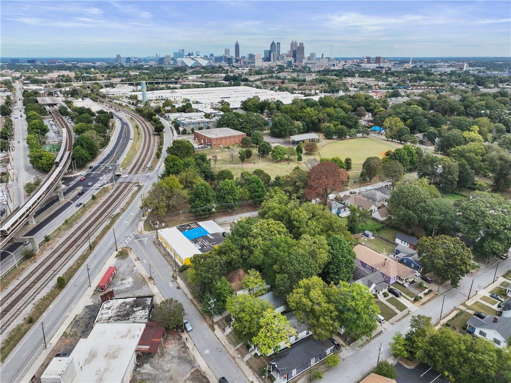 898 Allene Avenue SW