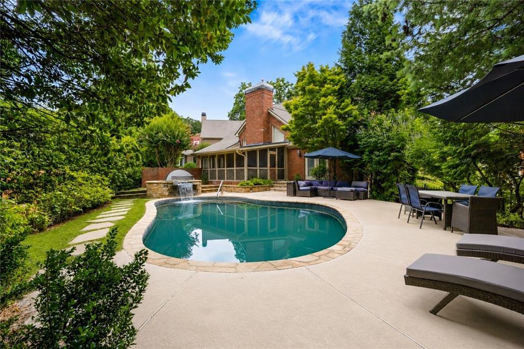 240 Embassy Court