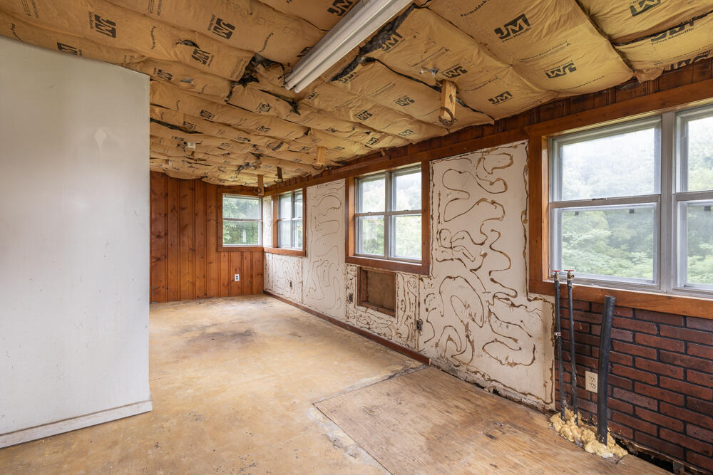 545 E Garden Farm Road