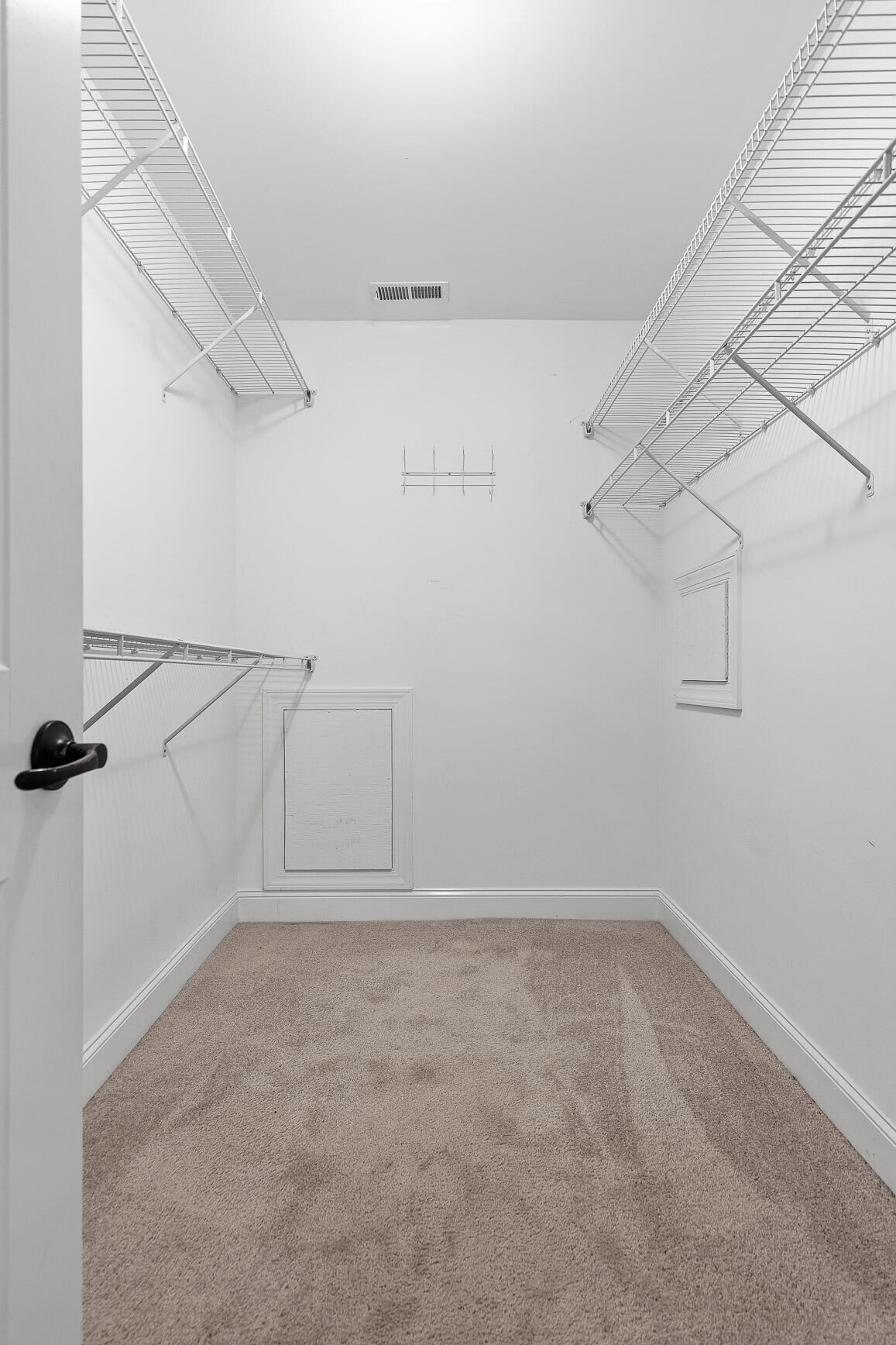 3616 Brass Lantern Way