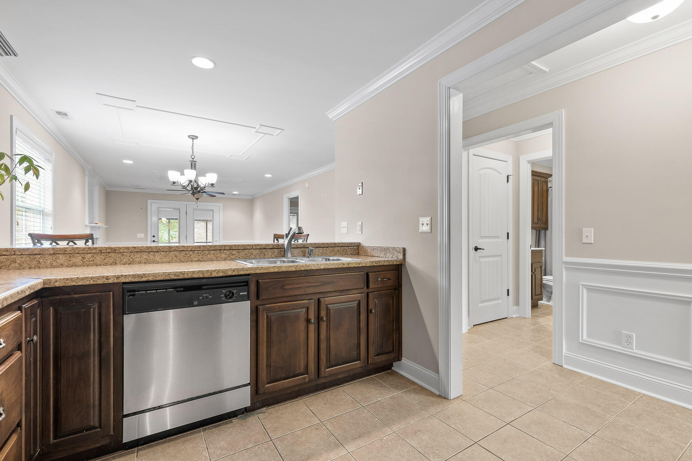 3616 Brass Lantern Way