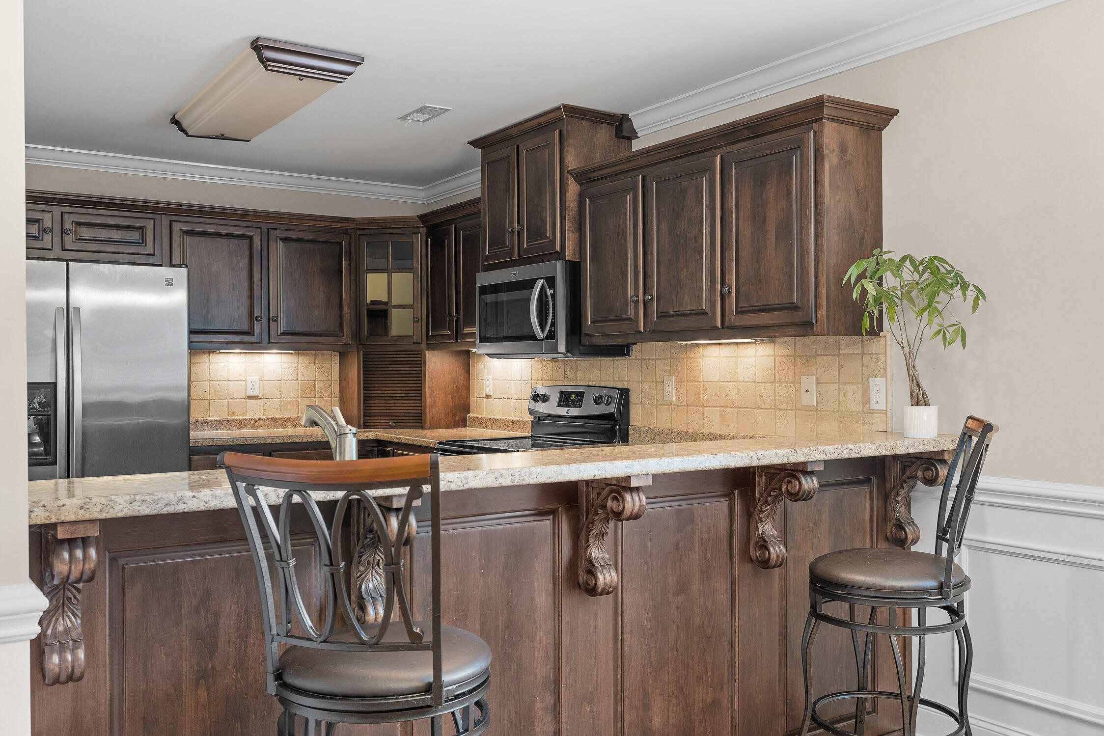 3616 Brass Lantern Way