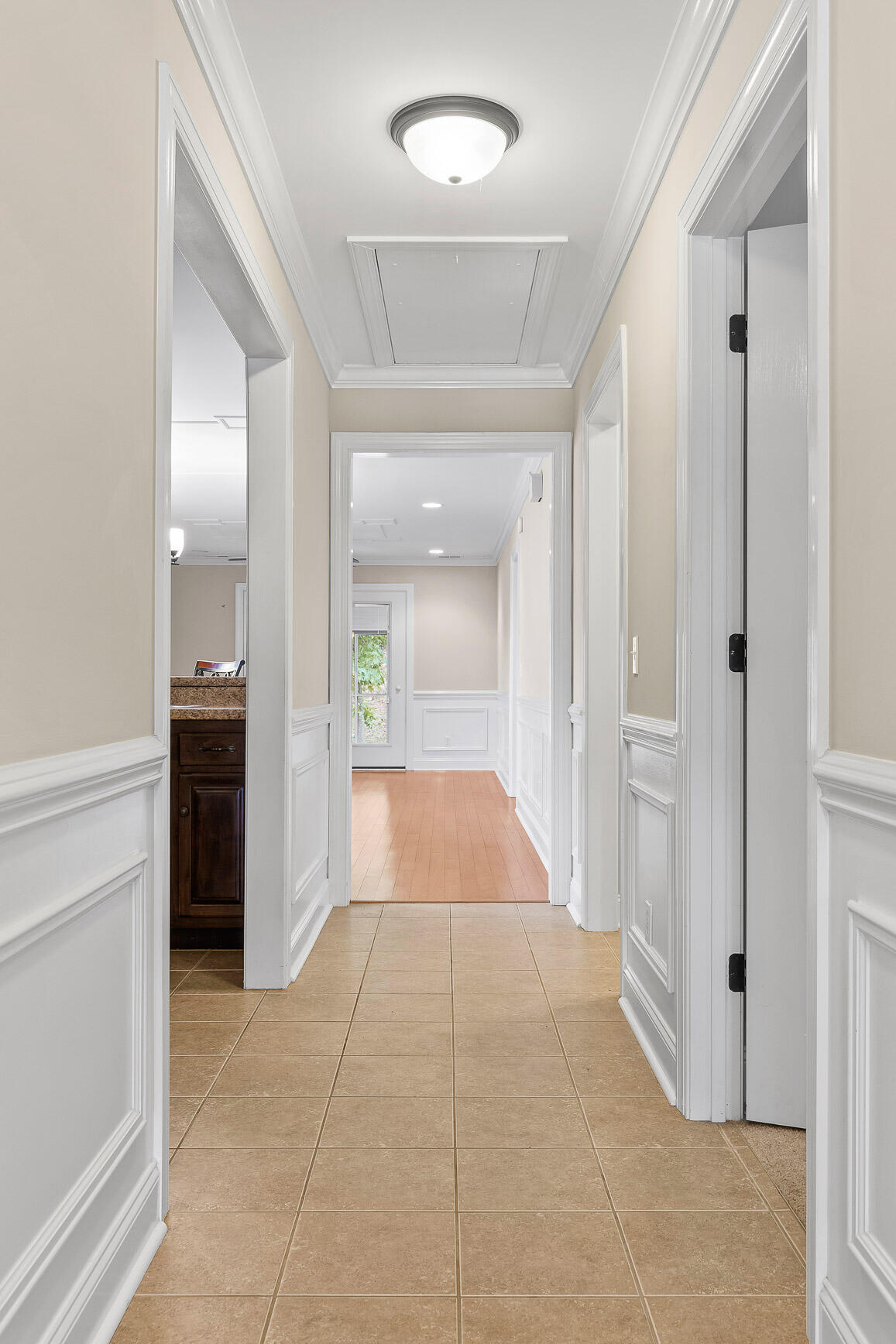 3616 Brass Lantern Way