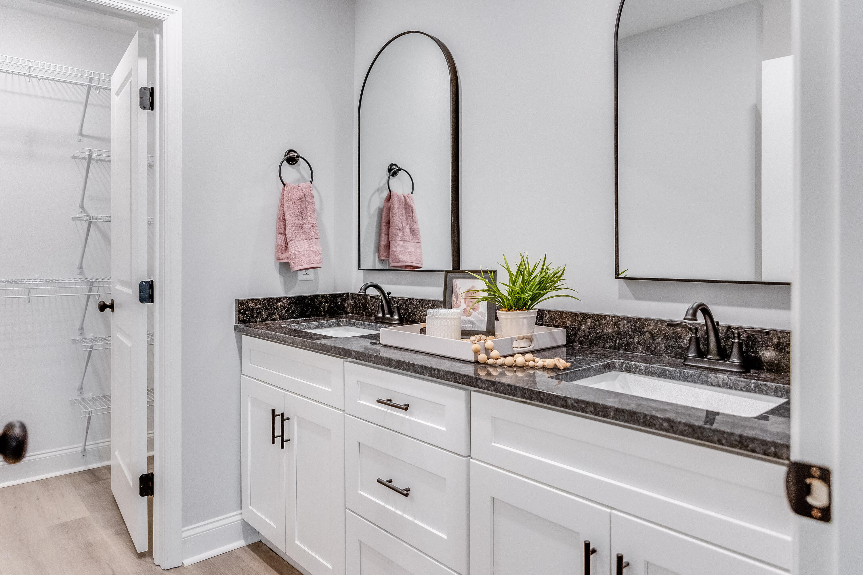 1011 Mountain View Drive