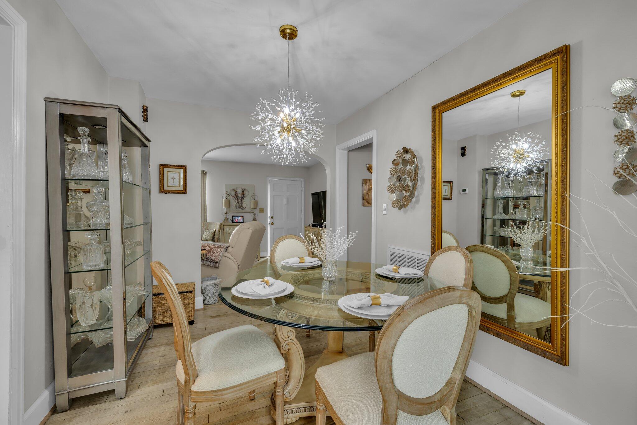 305 N St Marks Avenue