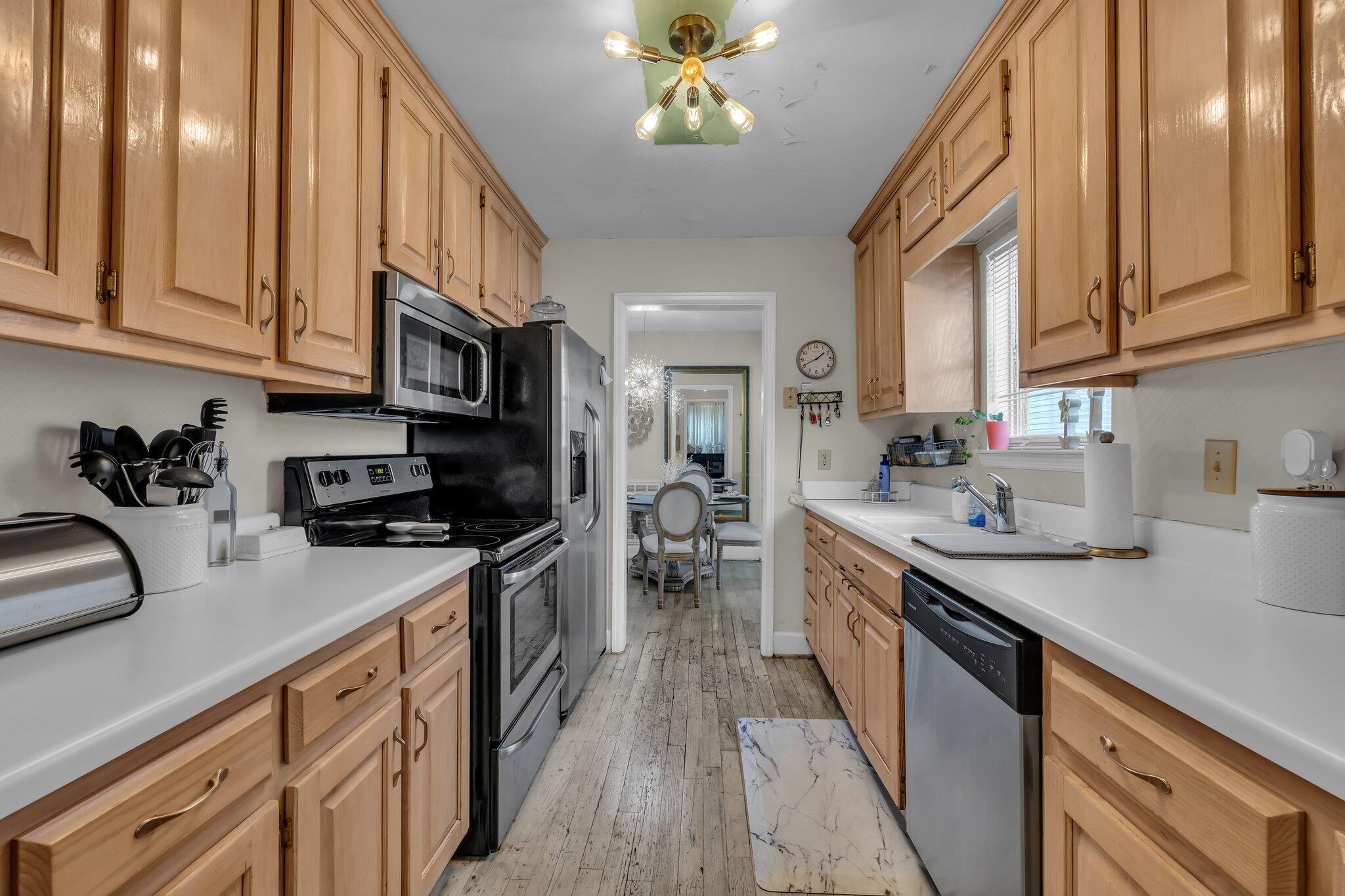 305 N St Marks Avenue