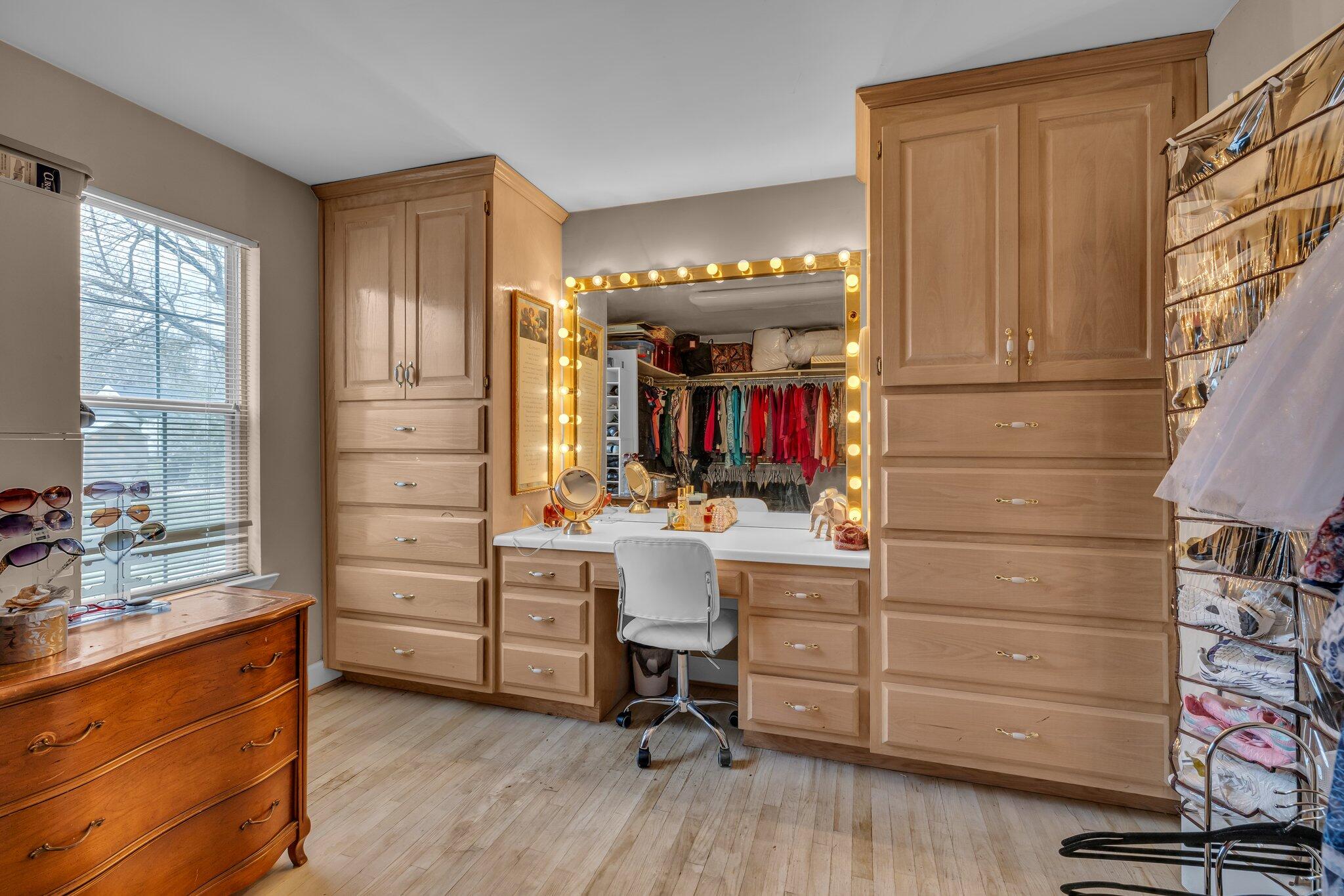 305 N St Marks Avenue