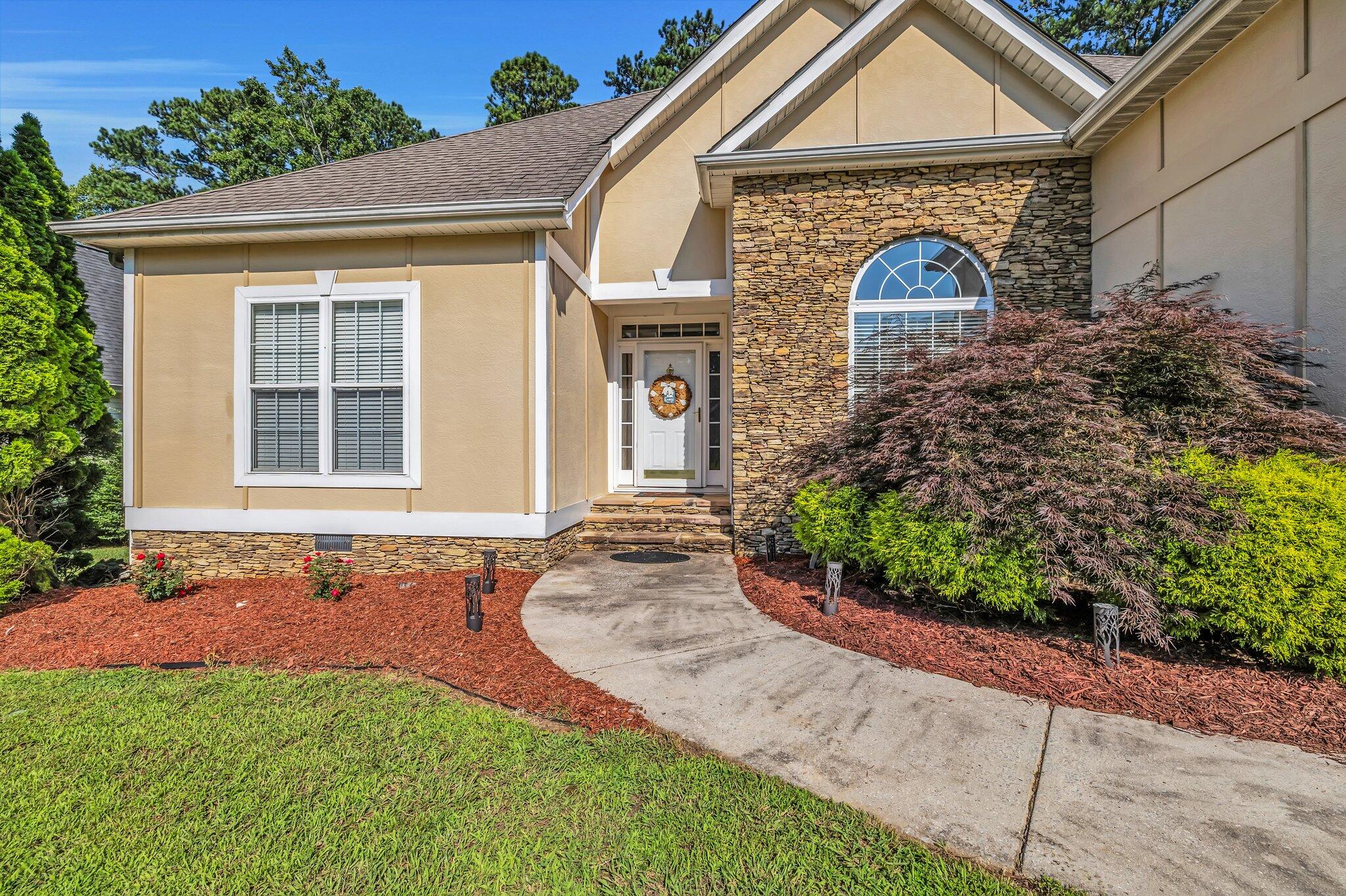 2123 Sargent Quick Drive