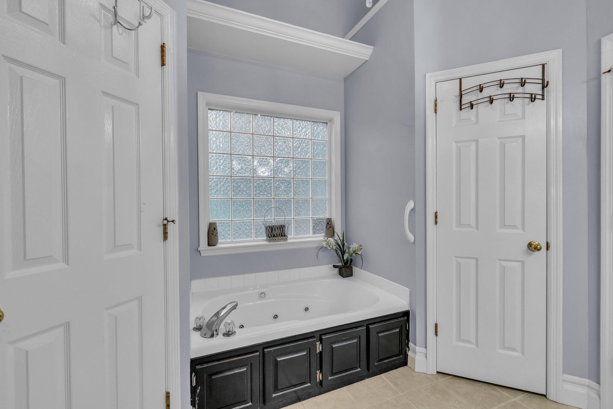 2123 Sargent Quick Drive