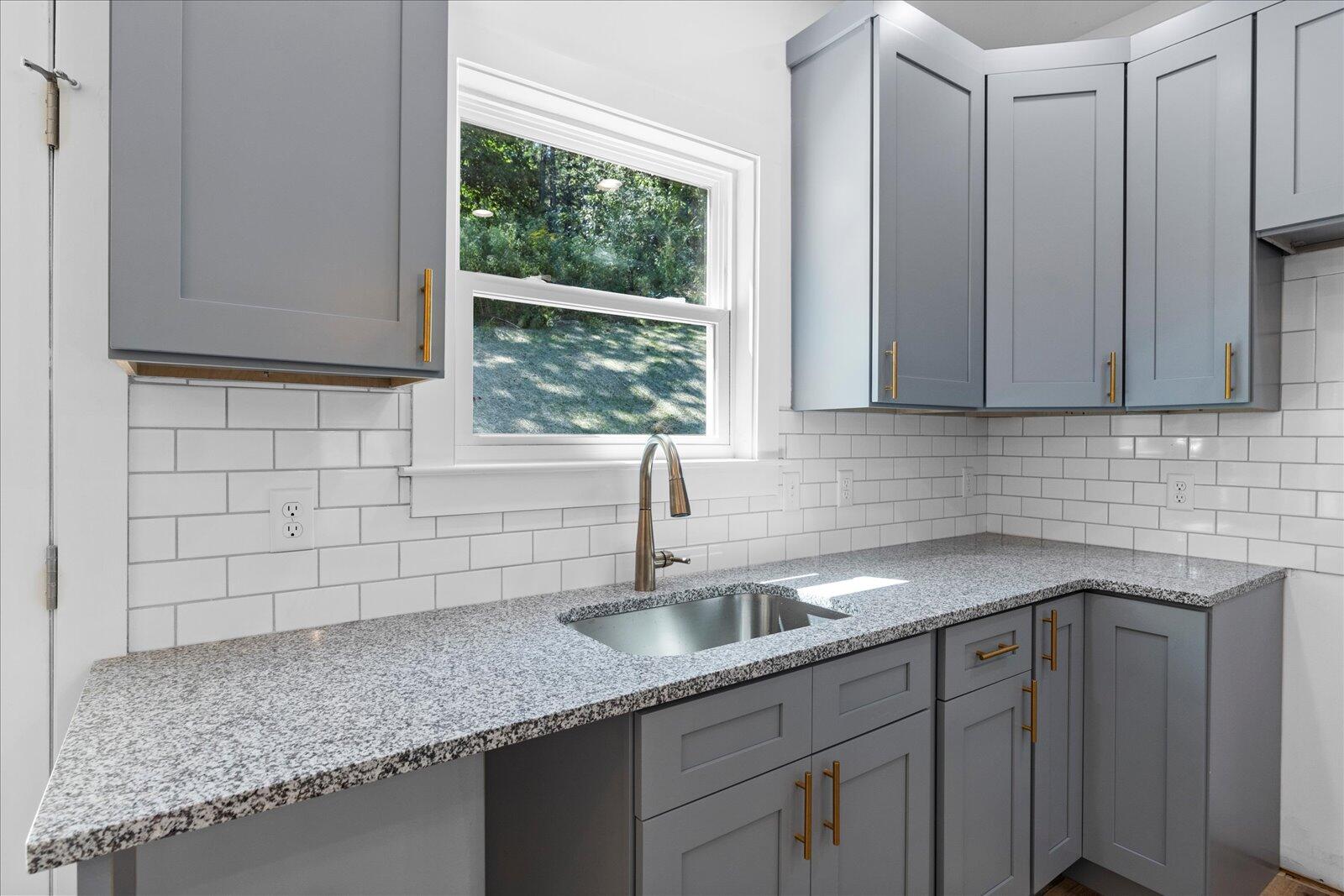 4749 Green Shanty Road