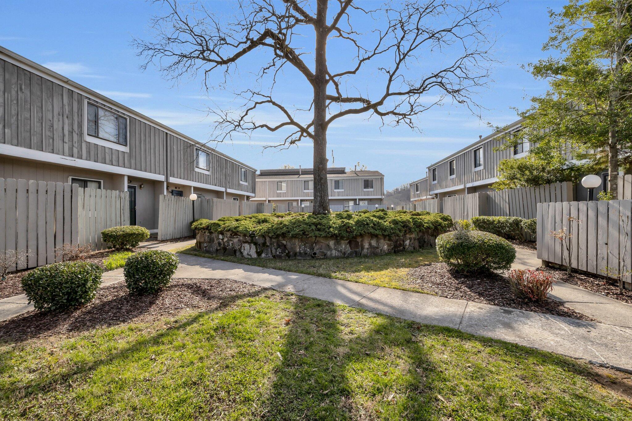 800 Reads Lake Road, #317