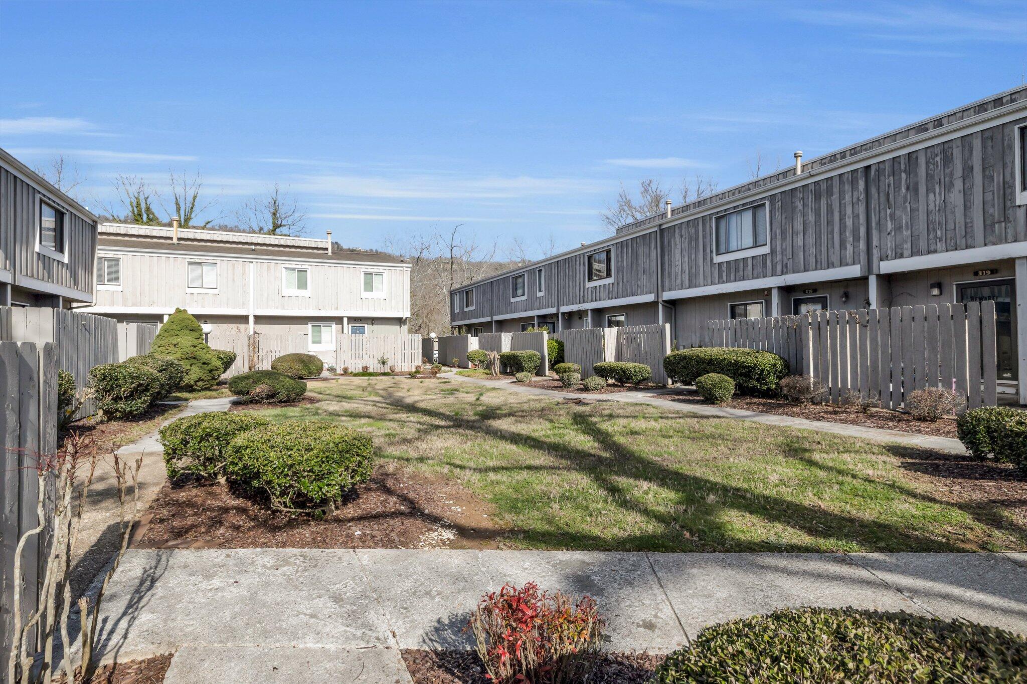 800 Reads Lake Road, #317