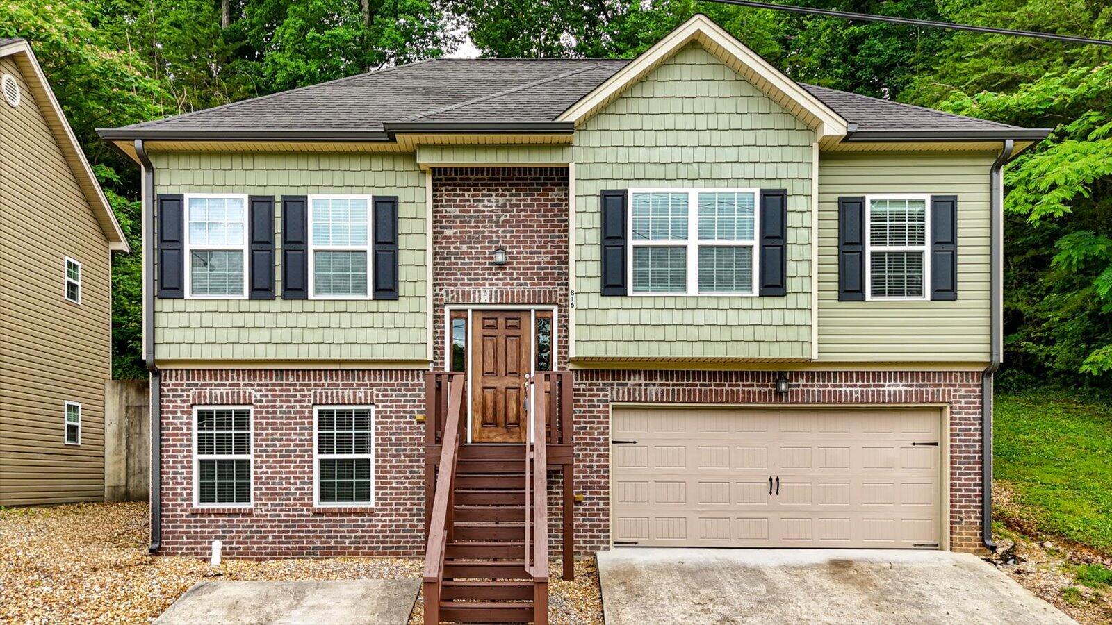 816 Altamont Road