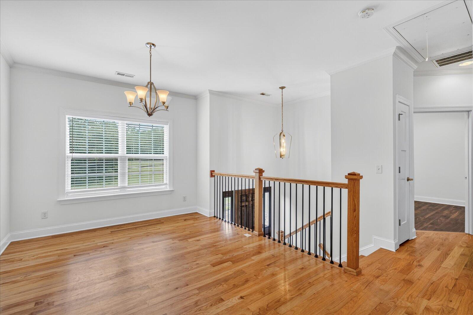 816 Altamont Road