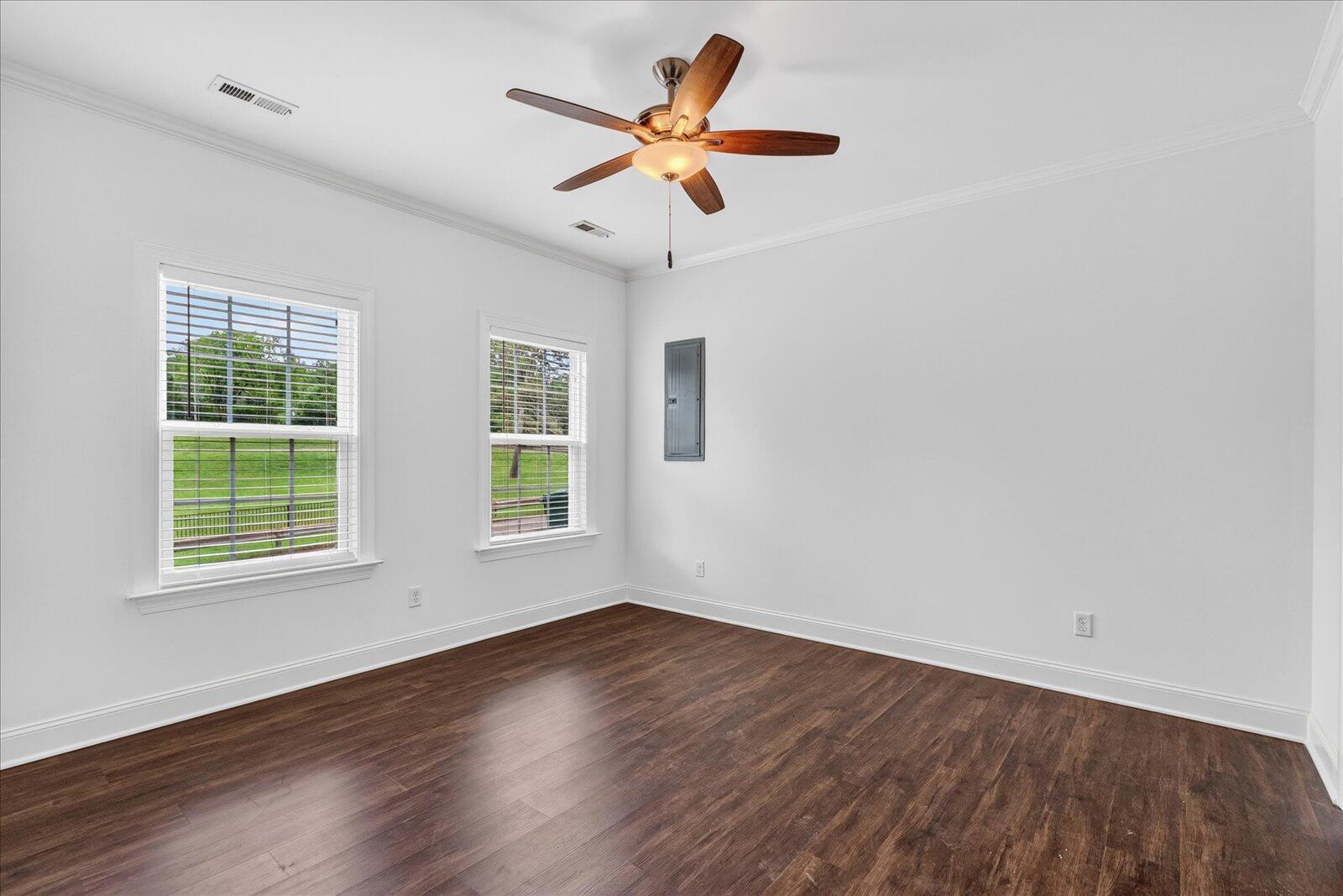 816 Altamont Road