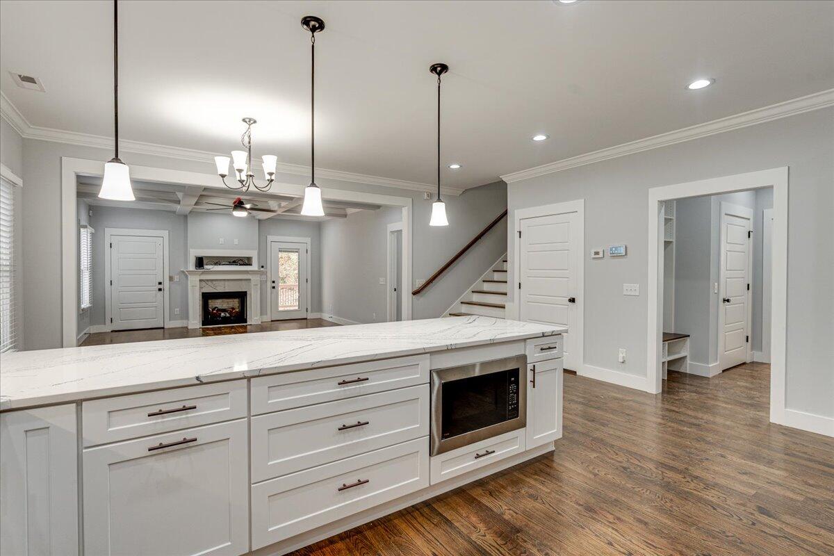 306 Oliver St Street