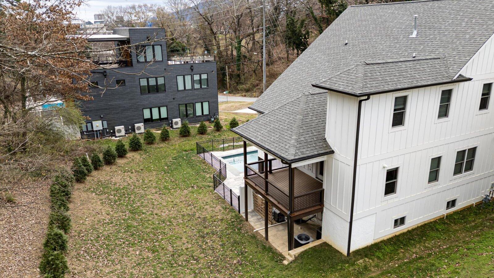 306 Oliver St Street